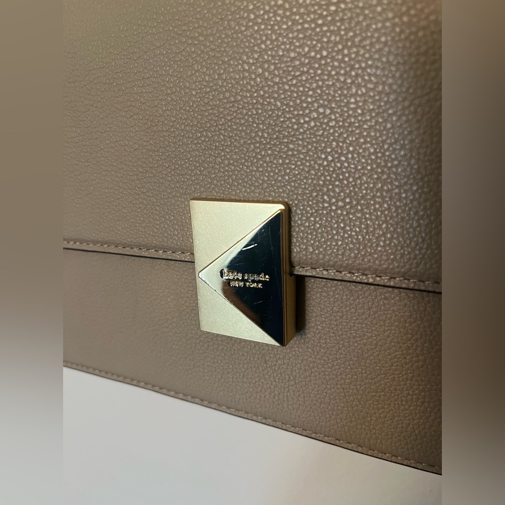 Kate Spade Purse - Picture 2 of 9